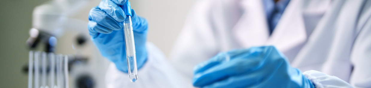 Headerbild_Imupret_Studien&Evidenz_Abbildung-Packshots-Imupret-Tropfen-und-Dragees